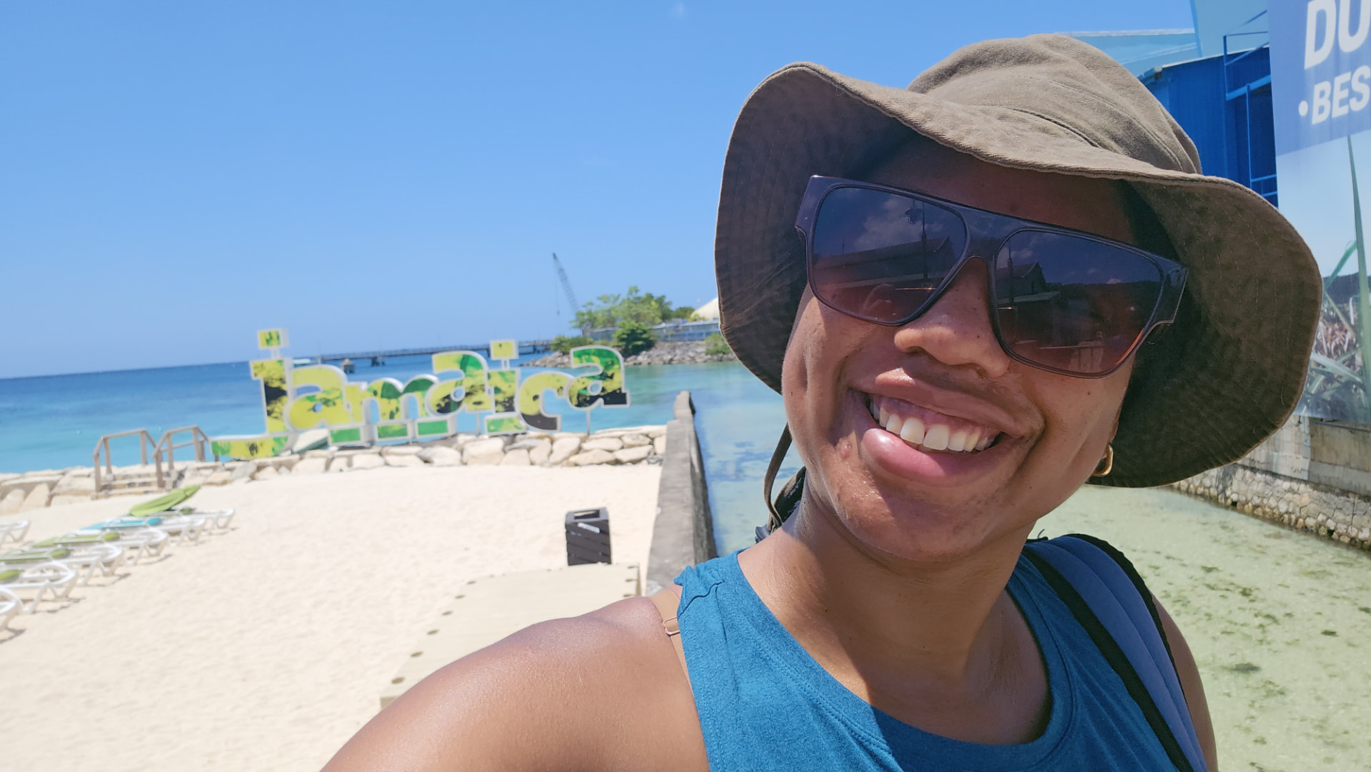 Brittani volunteering in Ocho Rios, Jamaica